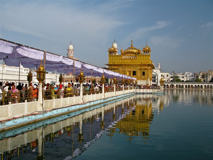 Photo Diary : A Day of Food, Spirituality and Patriotism in Amritsar